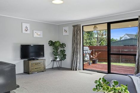 Photo of property in 19 Arthur Crescent, Hilltop, Taupo, 3330