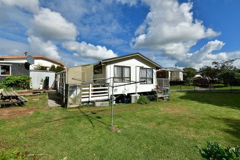 Photo of property in 44a Rautawhiri Road, Helensville, 0800