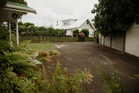 Photo of property in 80 Iranui Road, Inner Kaiti, Gisborne, 4010