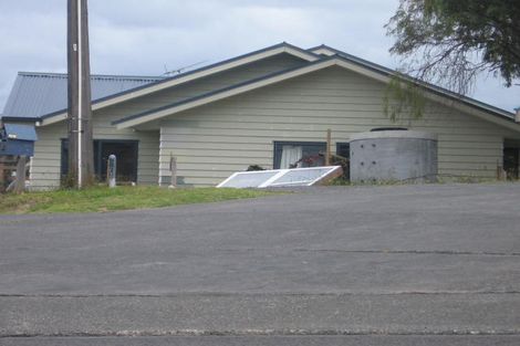 Photo of property in 1/67 Chivalry Road, Glenfield, Auckland, 0629
