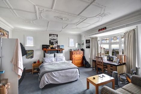 Photo of property in Elm Lodge Backpackers, 74 Elm Row, Dunedin Central, Dunedin, 9016