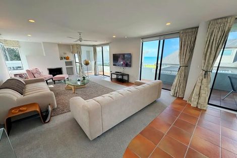 Photo of property in 413b Hibiscus Coast Highway, Orewa, 0931