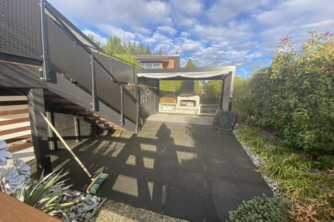 Photo of property in 12 Farrant Drive, Wanaka, 9305