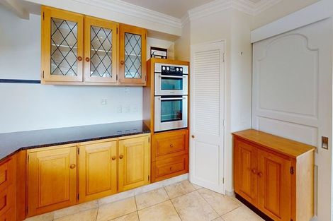 Photo of property in 62a Palliser Road, Roseneath, Wellington, 6011