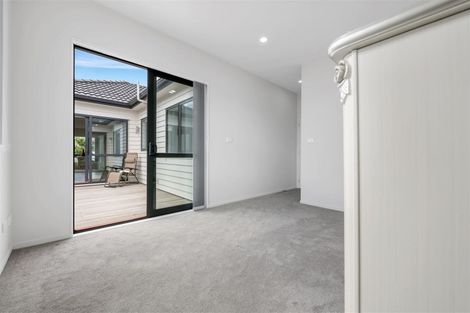 Photo of property in 83 Drumbuoy Drive, Flat Bush, Auckland, 2019