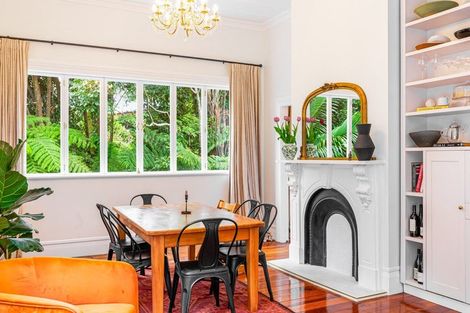 Photo of property in 262 Glengarry Road, Glen Eden, Auckland, 0602