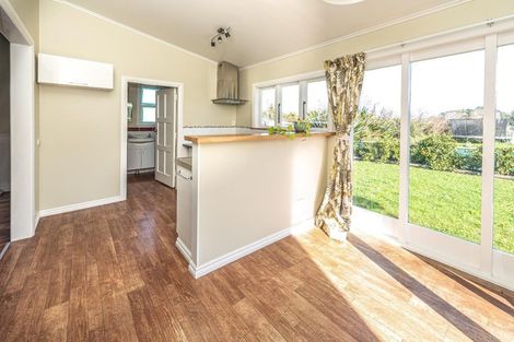 Photo of property in 51 Roberts Avenue, Aramoho, Whanganui, 4500