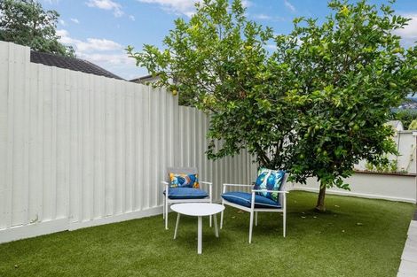 Photo of property in 2/14 Sanders Avenue, Takapuna, Auckland, 0622