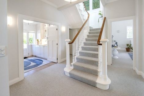 Photo of property in 18 Hamana Street, Narrow Neck, Auckland, 0622