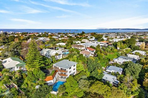 Photo of property in 14a Selwyn Road, Hospital Hill, Napier, 4110