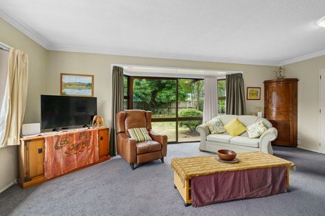 Photo of property in 251 Shakespeare Street, Leamington, Cambridge, 3432