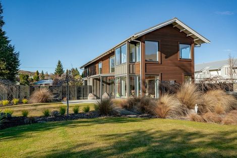 Photo of property in 168a Beacon Point Road, Wanaka, 9305