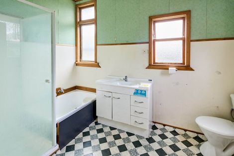 Photo of property in 20 Kauri Street, Miramar, Wellington, 6022