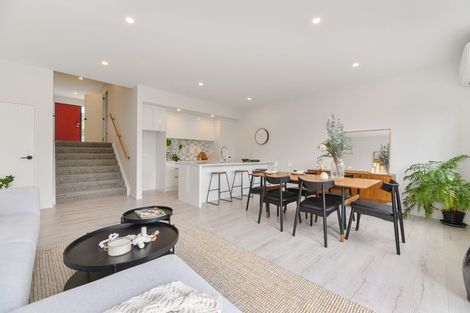 Photo of property in 19b Tawa Road, Te Atatu Peninsula, Auckland, 0610