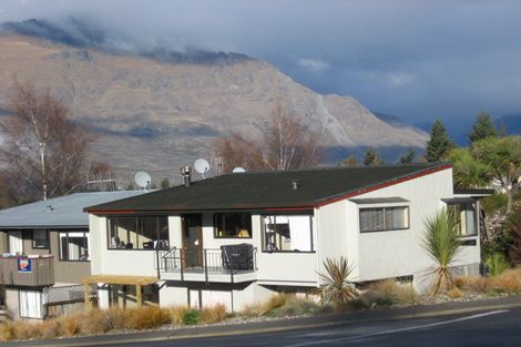Photo of property in 29 Sainsbury Road, Fernhill, Queenstown, 9300