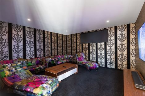 Photo of property in 20 Infinity Drive, Wanaka, 9305