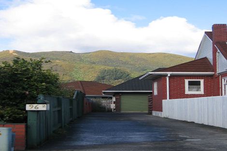 Photo of property in 1/96 Cambridge Terrace, Waterloo, Lower Hutt, 5011