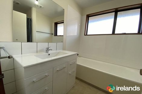 Photo of property in 14 Mchaffies Place, Wainoni, Christchurch, 8061