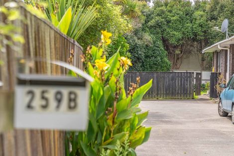 Photo of property in 2/259 Te Moana Road, Waikanae, 5036