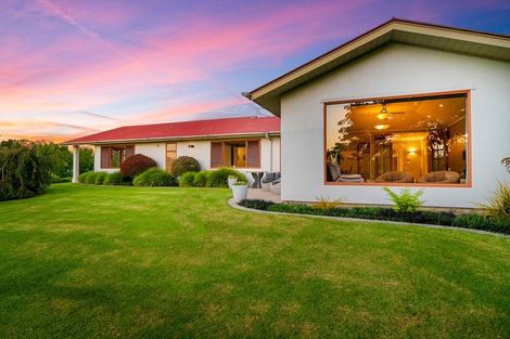 Photo of property in 15 Kaipara Road, Papakura, 2582