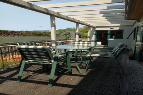 Photo of property in 15 Quebec Road, Milford, Auckland, 0620