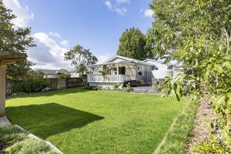 Photo of property in 23 Queen Street, Riverhead, 0820