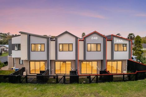 Photo of property in 24b Scarlet Drive, Ranui, Auckland, 0612