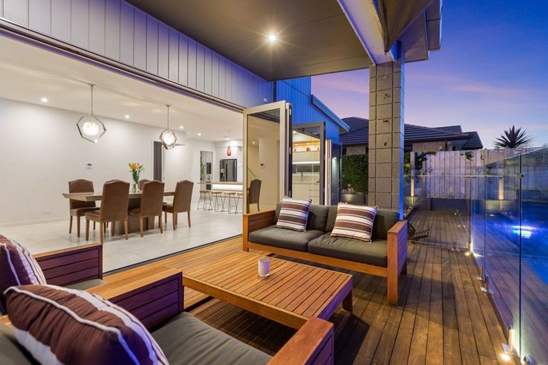 Photo of property in 64 Sandhurst Drive, Papamoa Beach, Papamoa, 3118