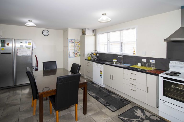 Photo of property in 43 Frederick Street, Carterton, 5713