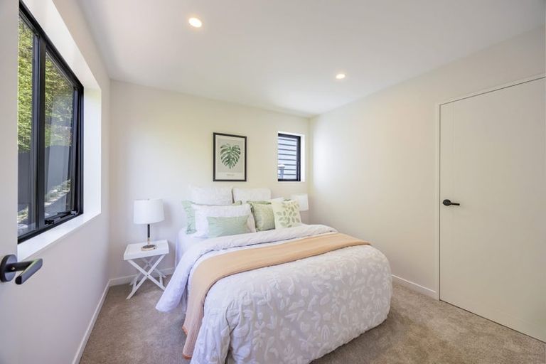 Photo of property in 10 Alexander Avenue, Torbay, Auckland, 0630