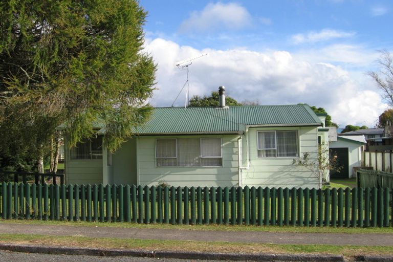 Photo of property in 4 Glenkill Street, Tokoroa, 3420