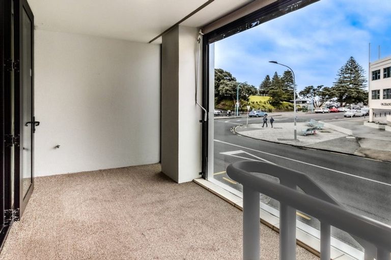 Photo of property in 4 Maunganui Road, Mount Maunganui, 3116