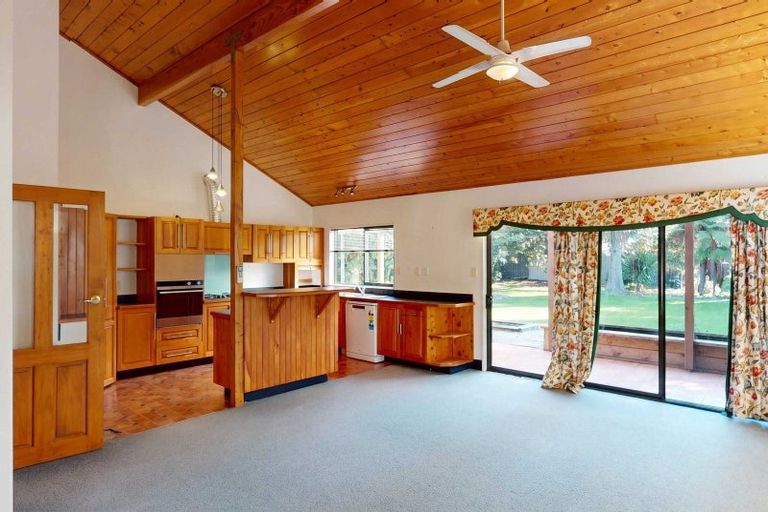 Photo of property in 10 Wi Pere Street, Manakau, Levin, 5573