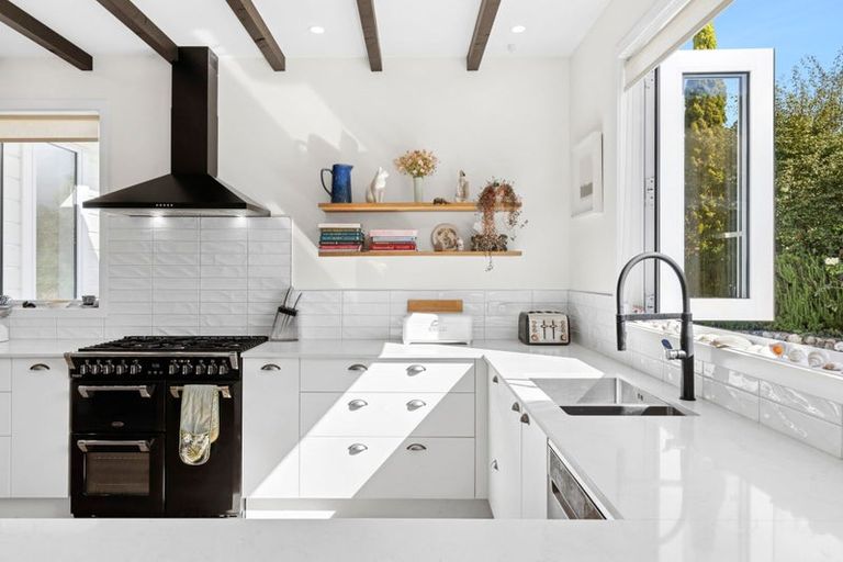 Photo of property in 120 Patons Rock Road, Patons Rock, Takaka, 7182