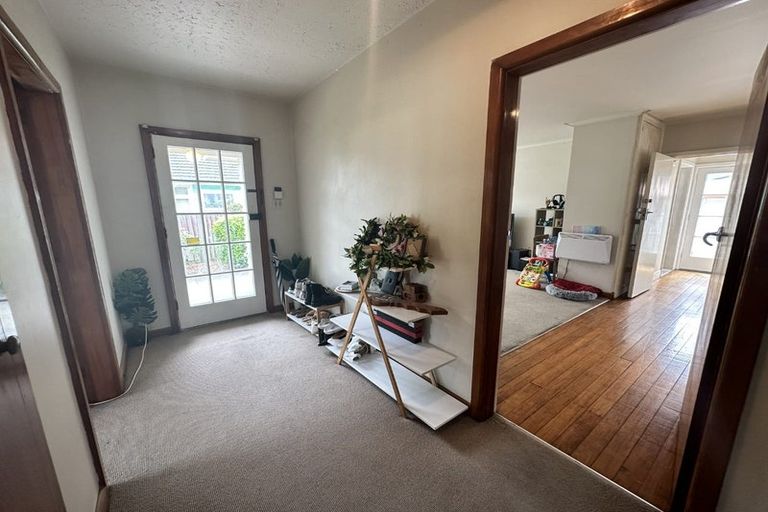 Photo of property in 10 English Street, Sockburn, Christchurch, 8042