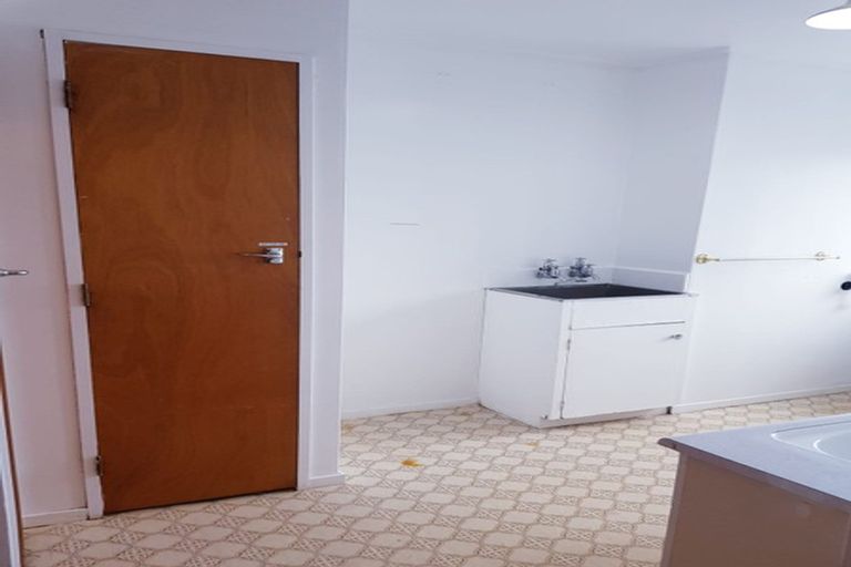 Photo of property in 69u6 Freyberg Street, Lyall Bay, Wellington, 6022