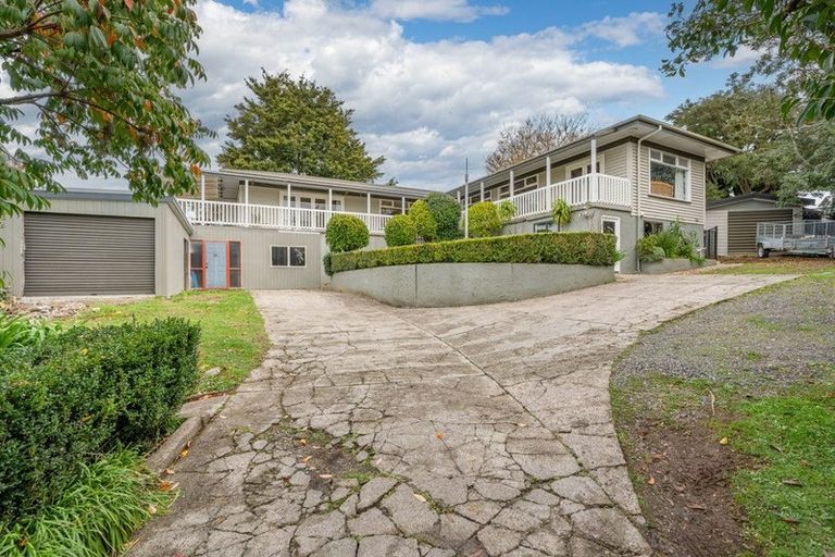 Photo of property in 114 Tuhikaramea Road, Dinsdale, Hamilton, 3204
