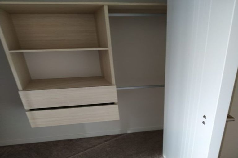 Photo of property in 73 Drumbuoy Drive, Flat Bush, Auckland, 2019