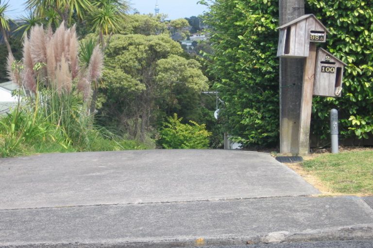 Photo of property in 98 Manuka Road, Bayview, Auckland, 0629