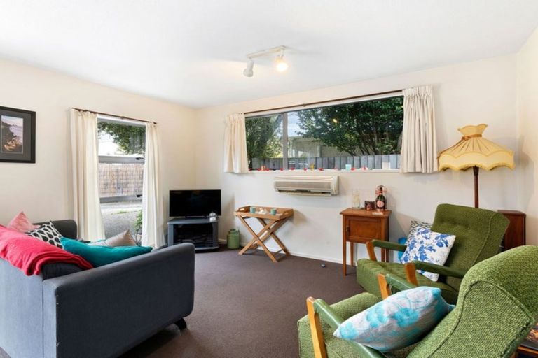 Photo of property in 2/194 Salisbury Street, Christchurch Central, Christchurch, 8013