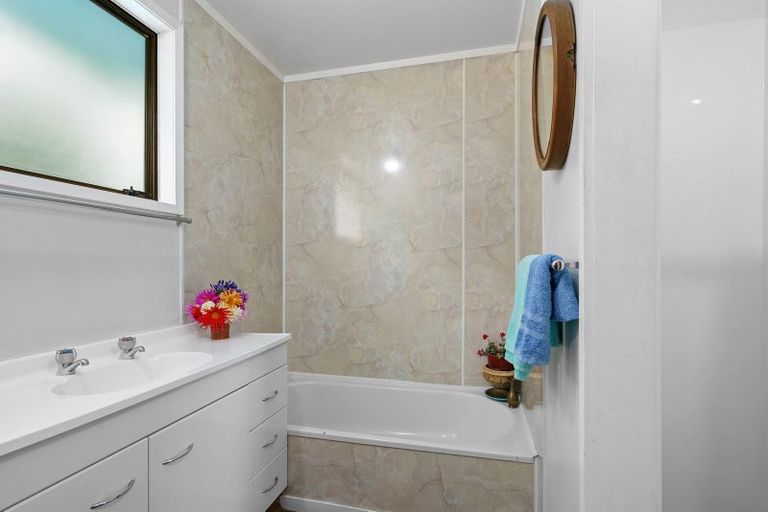 Photo of property in 4/193 Racecourse Road, Cambridge, 3493