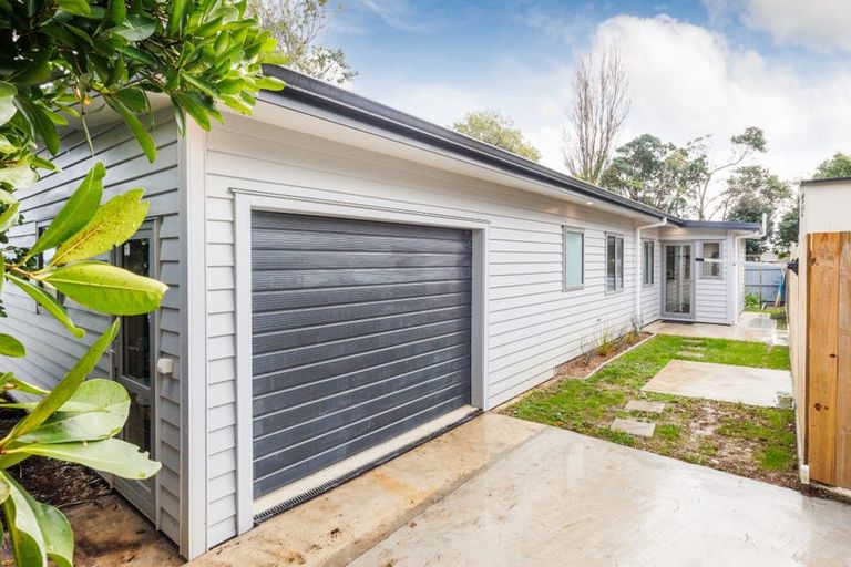 Photo of property in 5a Aokautere Drive, Fitzherbert, 4410