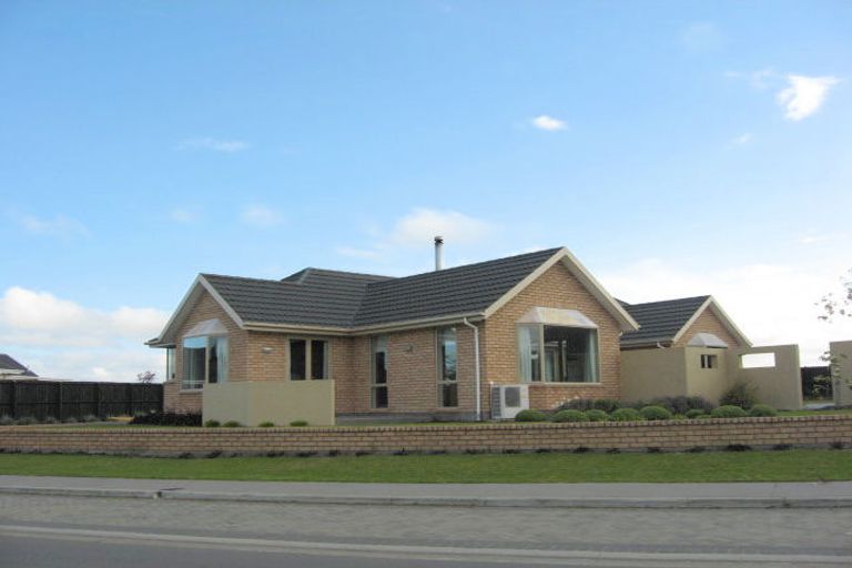 Photo of property in 49 Enverton Drive, Rangiora, 7400