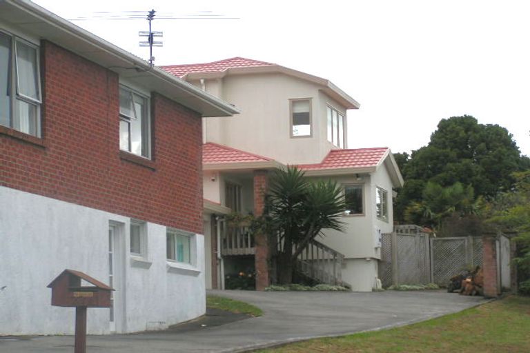 Photo of property in 23a Lyttelton Avenue, Forrest Hill, Auckland, 0620