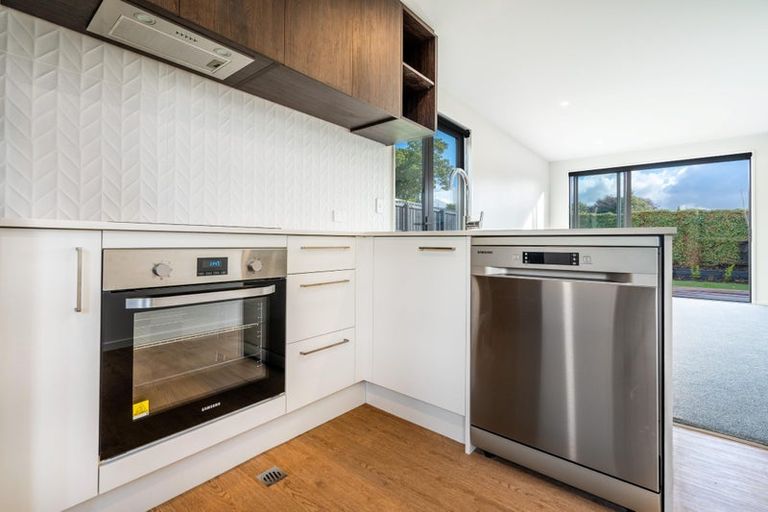 Photo of property in 1/97 Simeon Street, Spreydon, Christchurch, 8024