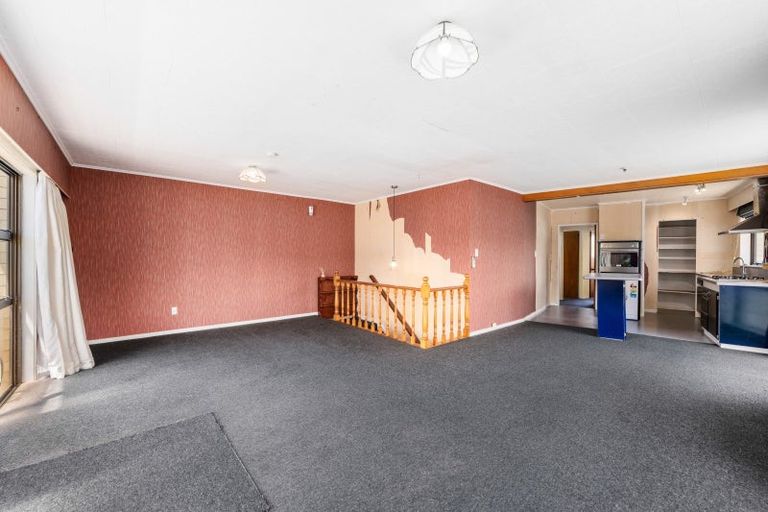 Photo of property in 60 Waikawa Road, Picton, 7220
