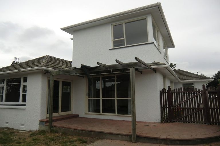 Photo of property in 70 Sawyers Arms Road, Northcote, Christchurch, 8052