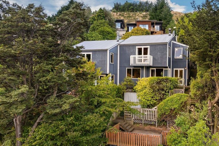 Photo of property in 30a Mackinnon Terrace, Sunshine Bay, Queenstown, 9300