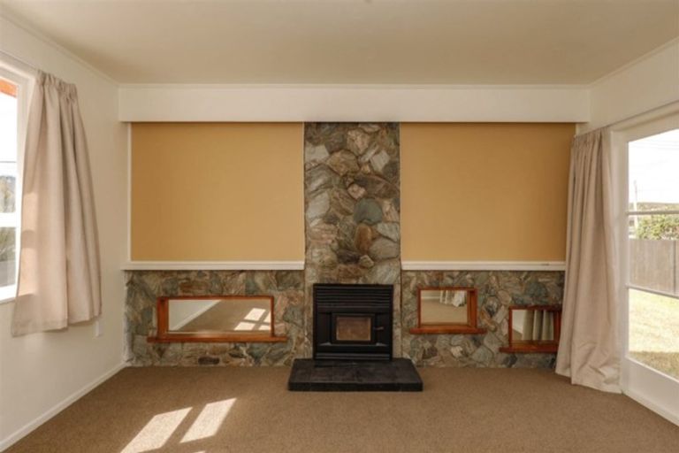 Photo of property in 16 Porritt Avenue, Huntly, 3700