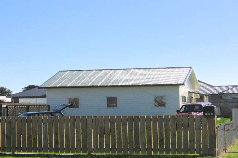 Photo of property in 105 Seabury Avenue, Foxton Beach, Foxton, 4815